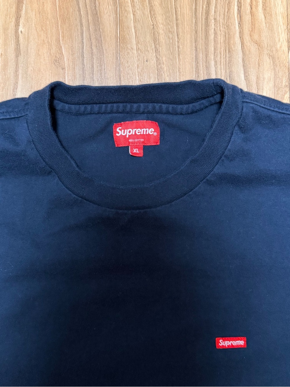 **SUPREME** small box logo t-shirt SIZE XL - Picture 5 of 5